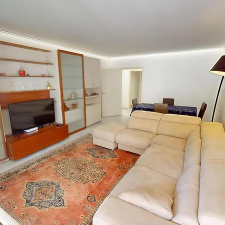 Grand 3p Centre Avec Terrasse, Parking Et Piscine - Fr-1-196-379 * 芒通