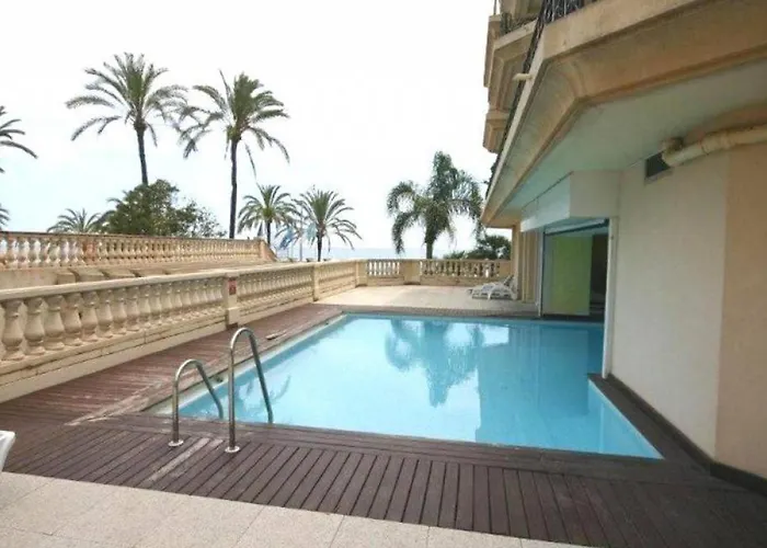 Apartamento Grand 3p Centre Avec Terrasse, Parking Et Piscine - Fr-1-196-379 *